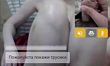 俄罗斯熟女在coometchat中的狂野网络摄像头冒险